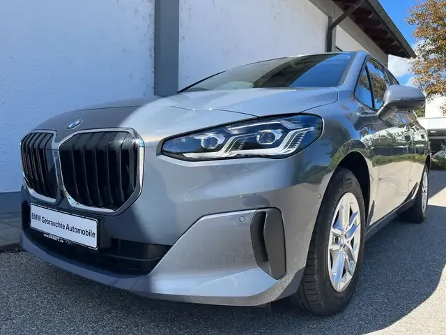BMW 220