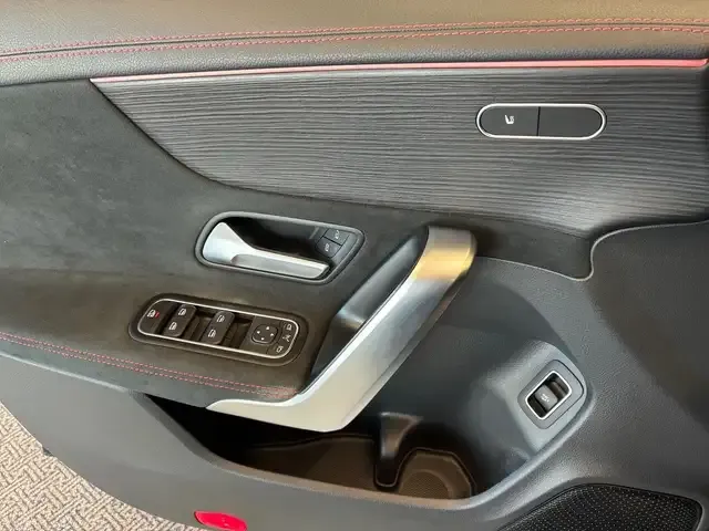 Mercedes-Benz CLA 45 AMG