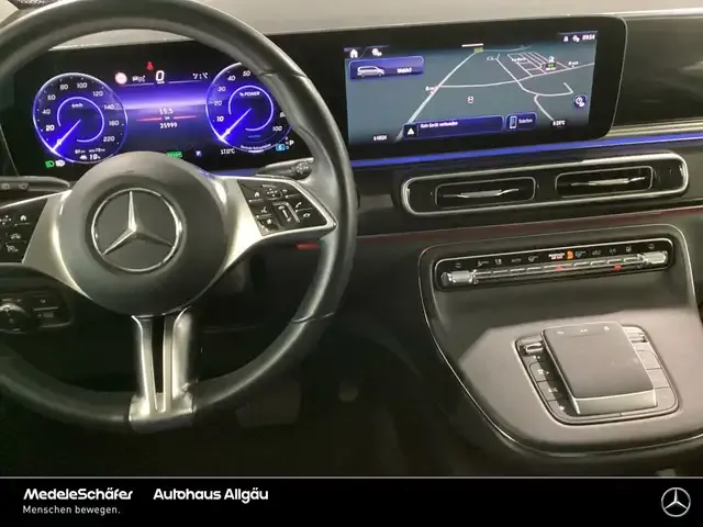 Mercedes-Benz EQV 300