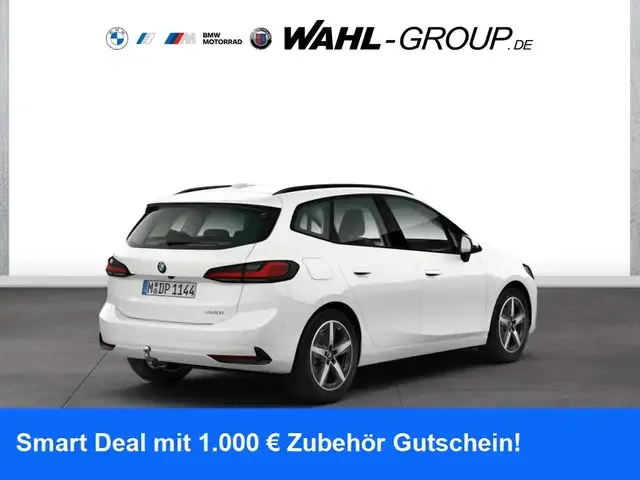 BMW 220
