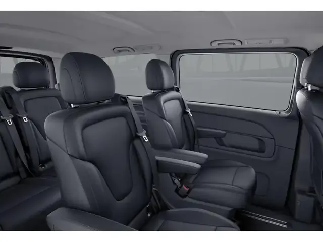 Mercedes-Benz V 220