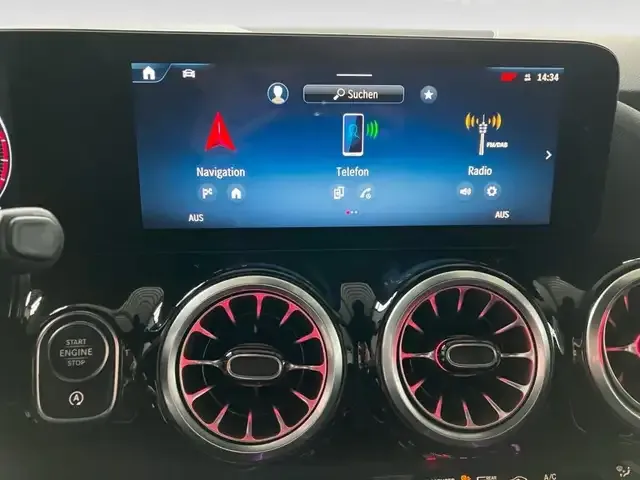 Mercedes-Benz GLA 180