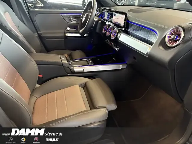 Mercedes-Benz EQB 300