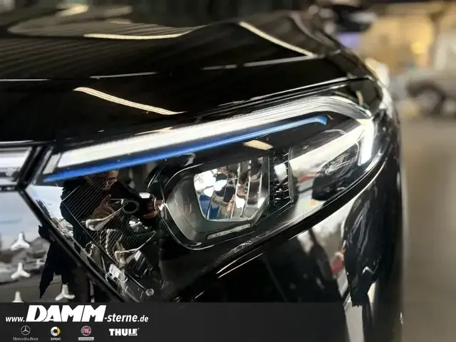 Mercedes-Benz EQB 300