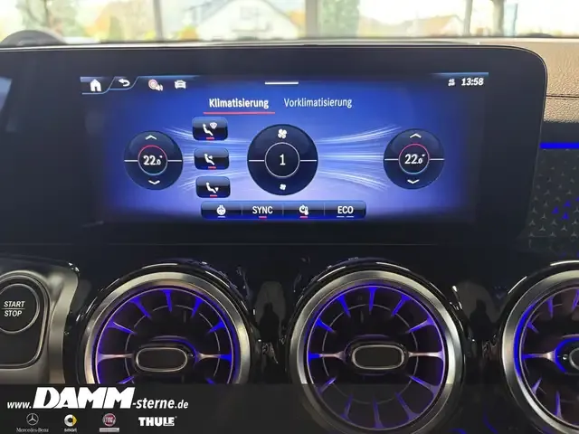 Mercedes-Benz EQB 300