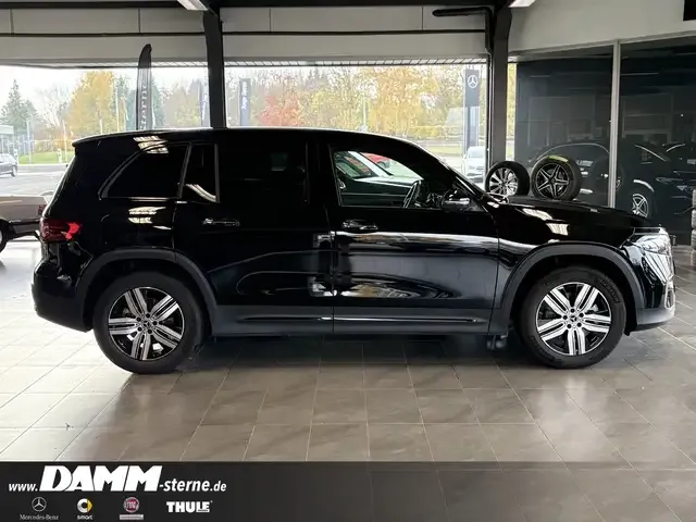 Mercedes-Benz EQB 300