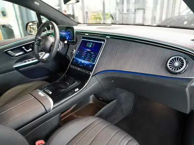 Mercedes-Benz EQE 350