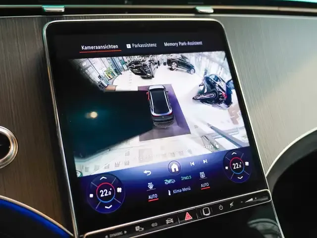 Mercedes-Benz EQE 350