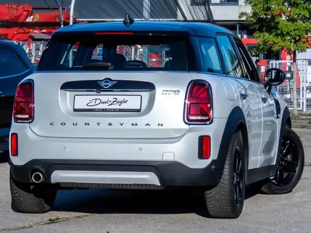MINI Cooper Countryman
