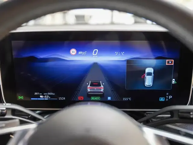 Mercedes-Benz EQE SUV