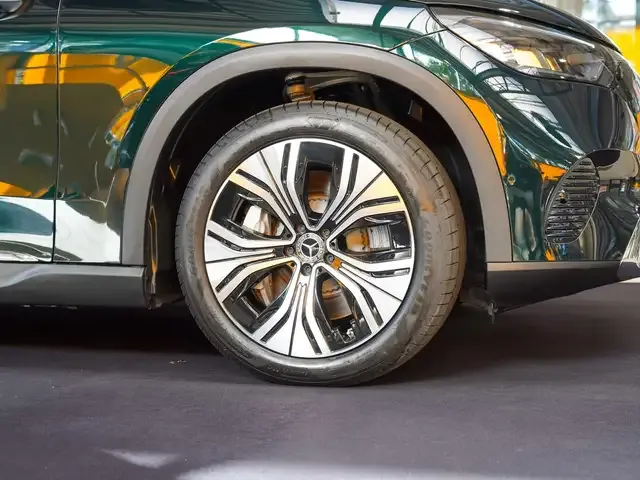 Mercedes-Benz EQE SUV