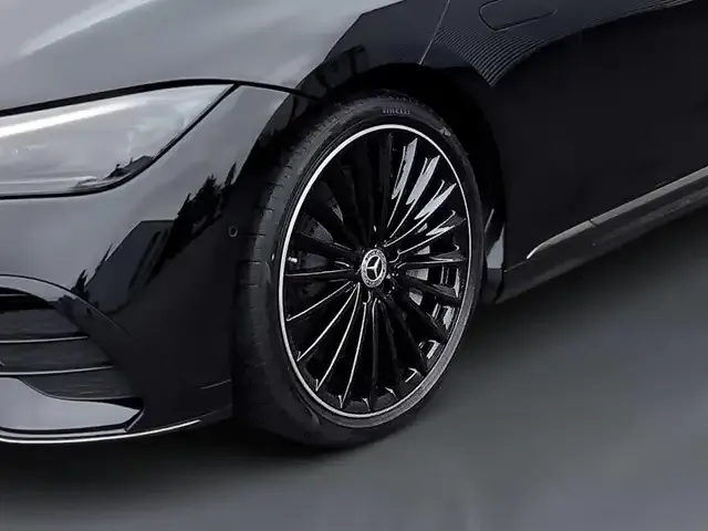 Mercedes-Benz EQE 350