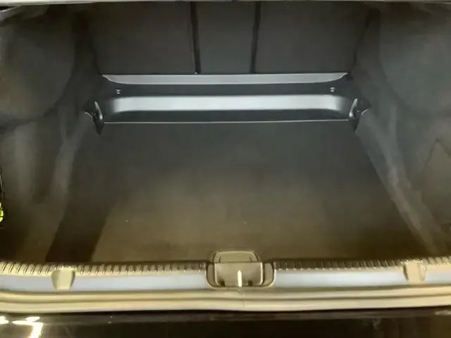 Mercedes-Benz EQE 350