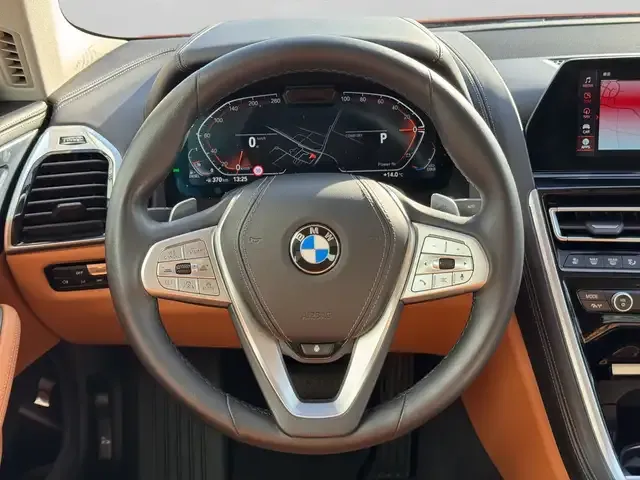 BMW 840