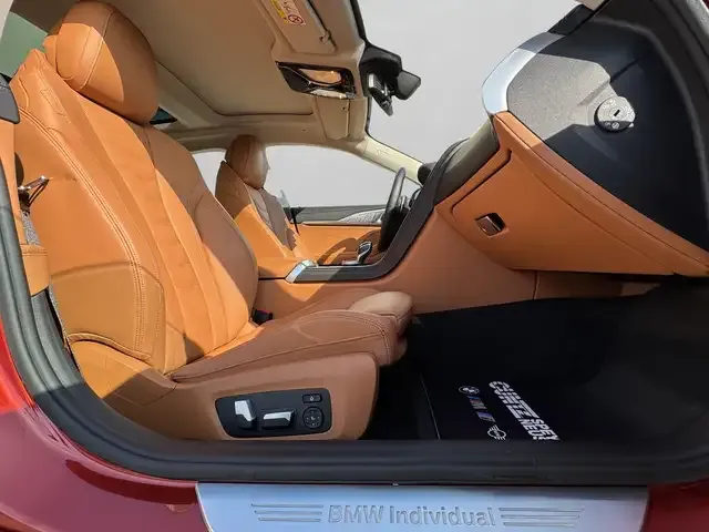 BMW 840