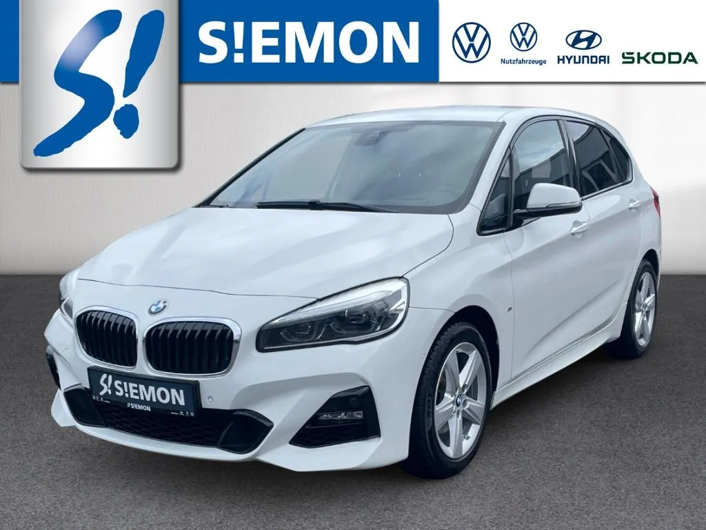 BMW 218