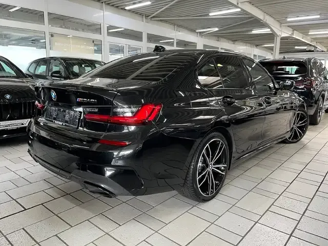 BMW 340