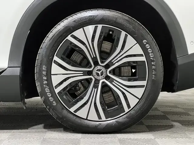 Mercedes-Benz EQE 350