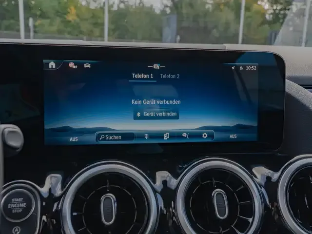 Mercedes-Benz GLA 180