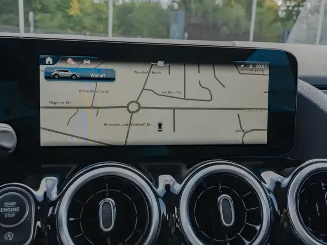 Mercedes-Benz GLA 180