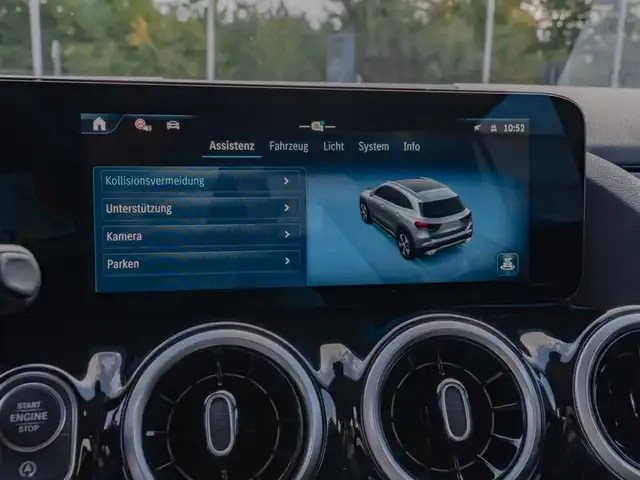 Mercedes-Benz GLA 180