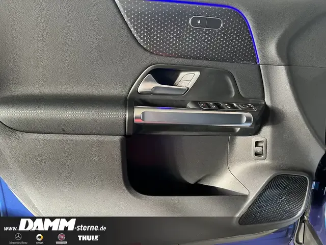 Mercedes-Benz EQB 300