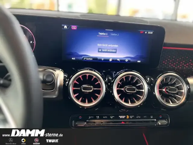 Mercedes-Benz EQB 300