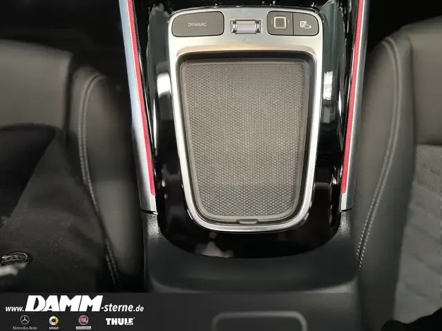 Mercedes-Benz EQB 300