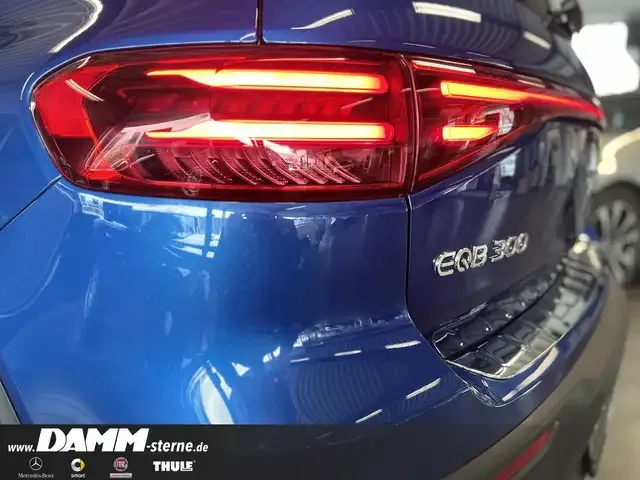 Mercedes-Benz EQB 300