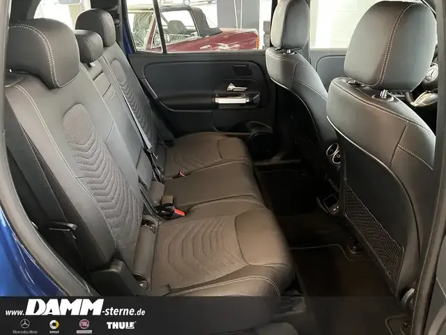 Mercedes-Benz EQB 300