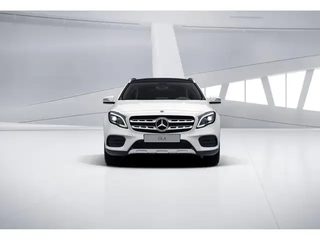 Mercedes-Benz GLA 180