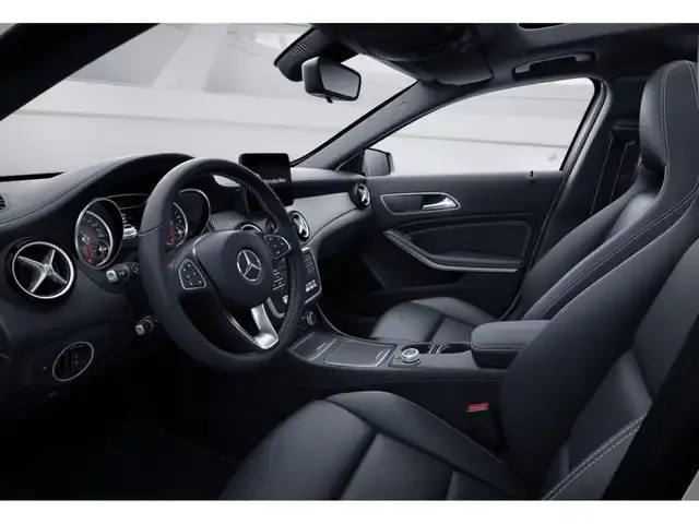 Mercedes-Benz GLA 180