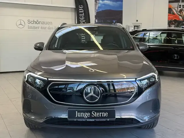 Mercedes-Benz EQA 300