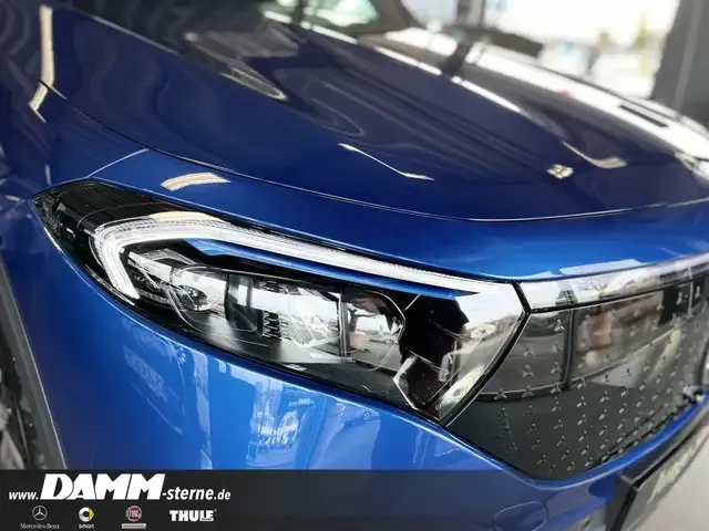 Mercedes-Benz EQB 300