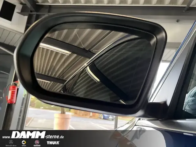 Mercedes-Benz EQB 300