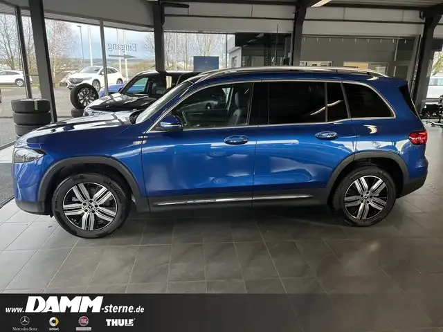 Mercedes-Benz EQB 300