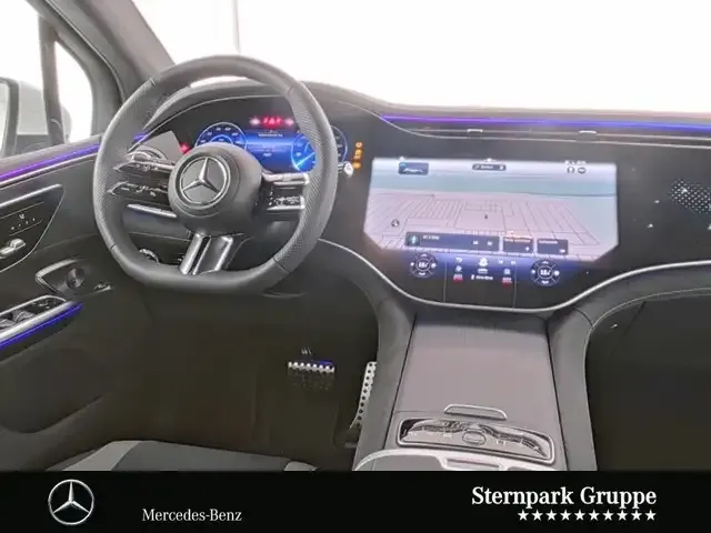 Mercedes-Benz EQE SUV