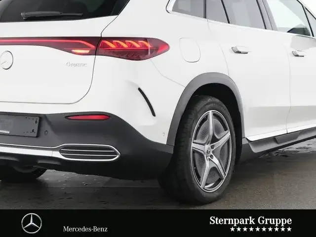 Mercedes-Benz EQE SUV