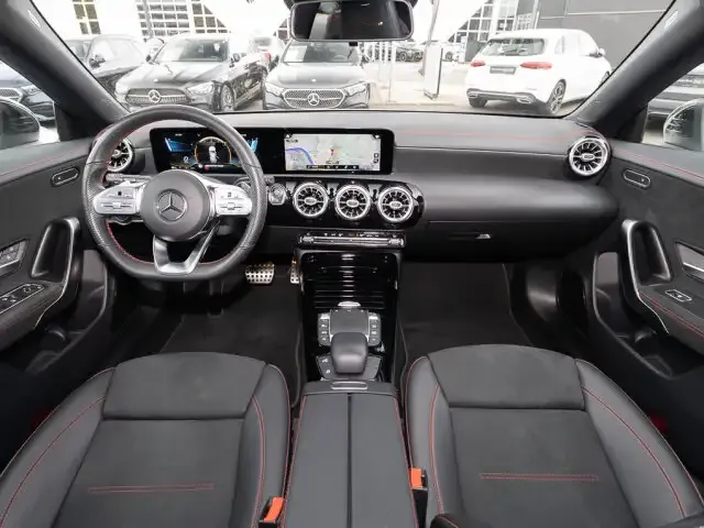 Mercedes-Benz CLA 35 AMG