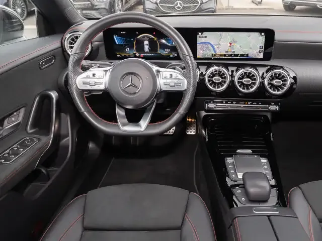 Mercedes-Benz CLA 35 AMG