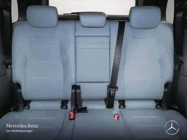 Mercedes-Benz EQB 300