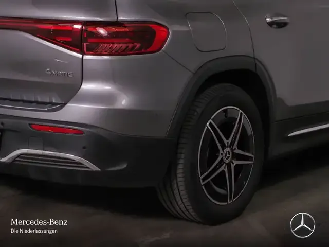 Mercedes-Benz EQB 300