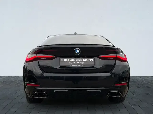 BMW 440