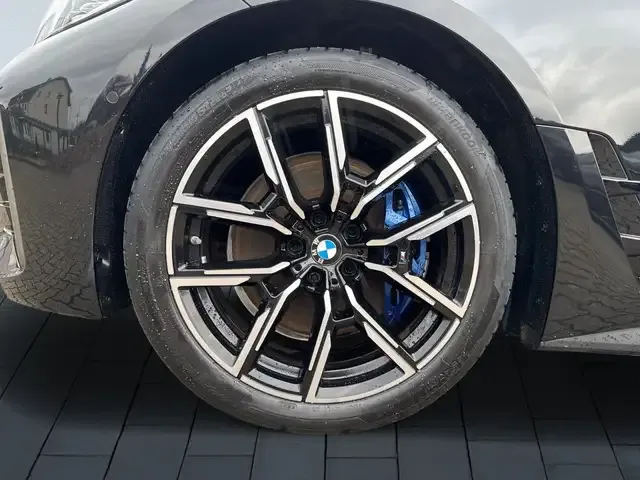 BMW 440