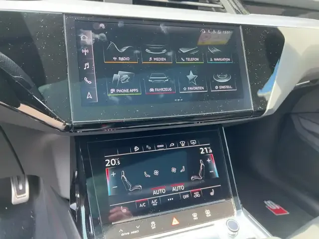 Audi SQ8 e-tron