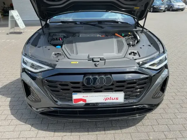 Audi SQ8 e-tron