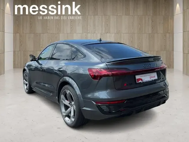 Audi SQ8 e-tron