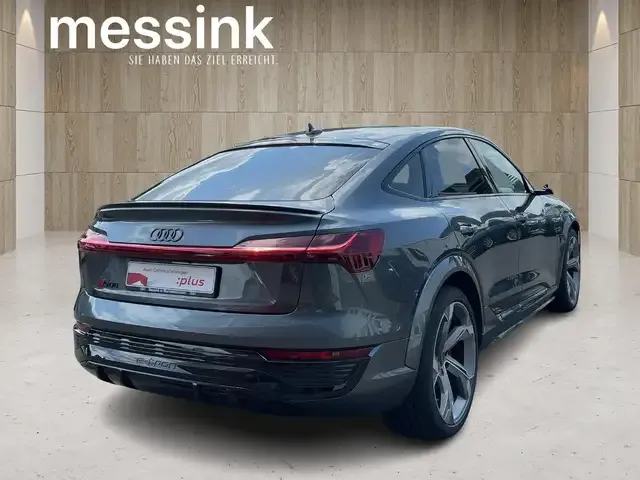 Audi SQ8 e-tron
