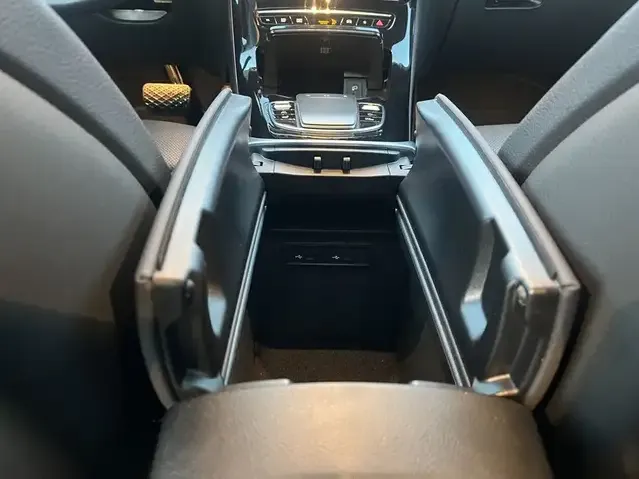 Mercedes-Benz EQC 400