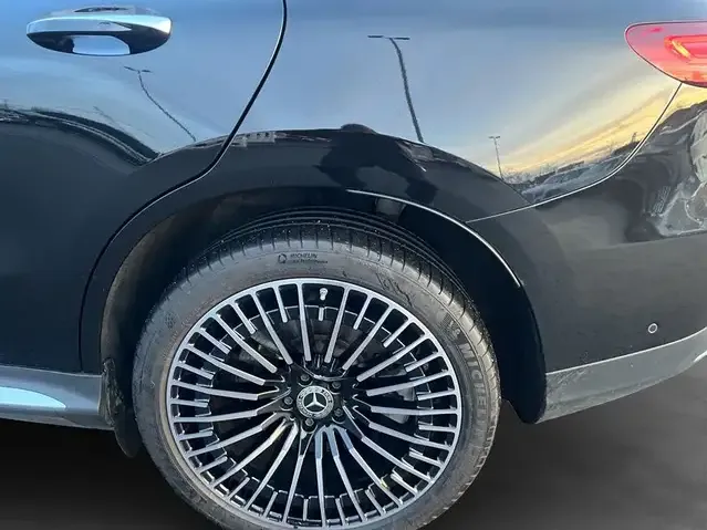 Mercedes-Benz EQC 400